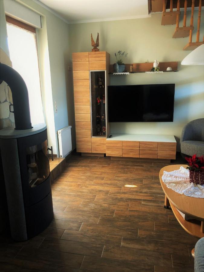 Ferienhaus Erzgebirge "An Der Trebe" Mit Kamin Und Sauna Нойхаузен Екстериор снимка